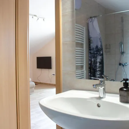 Banki Vendeghaz Σπίτι διακοπών *