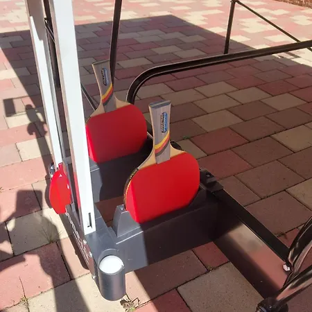 Banki Vendeghaz * Bánk