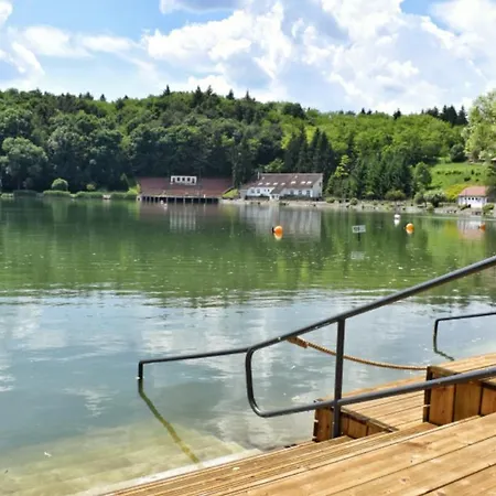 Banki Vendeghaz * Bank (Nograd)